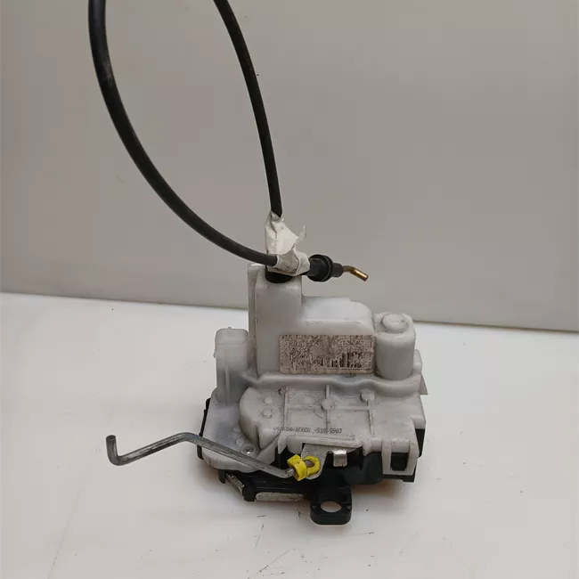 Serratura porta posteriore destra