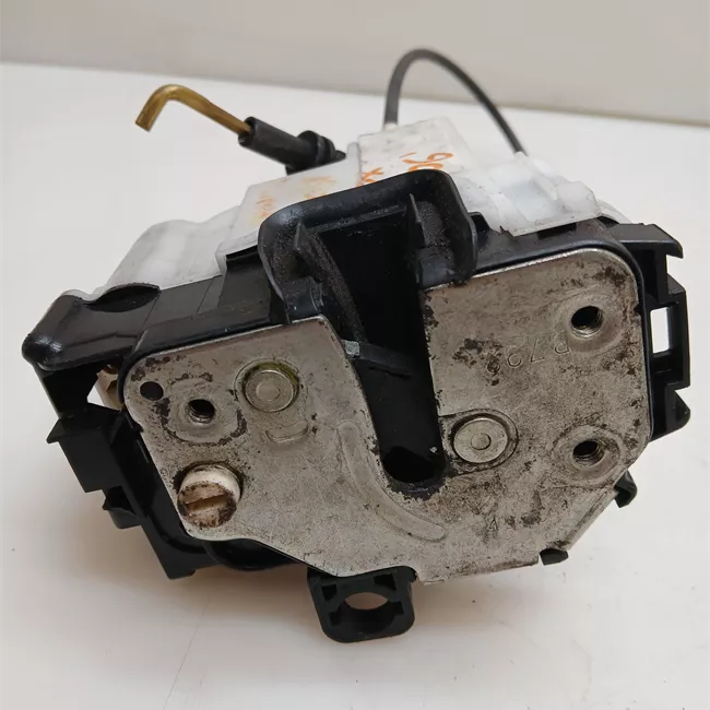 Serratura porta posteriore destra