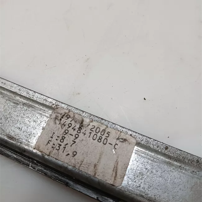 Alzacristallo elettrico porta posteriore sinistro con motorino