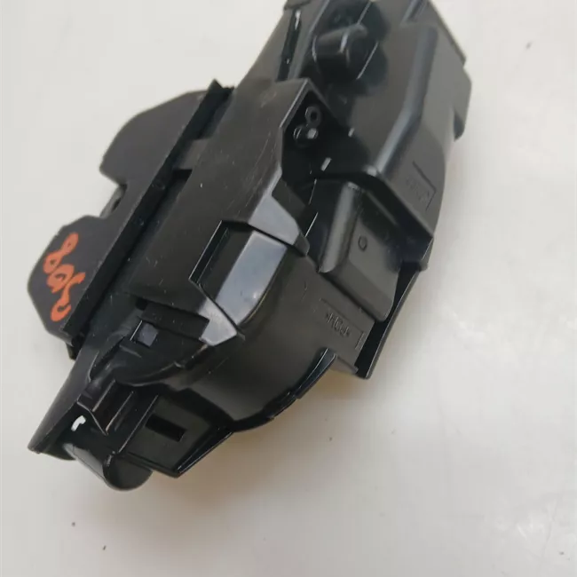 Serratura portello posteriore