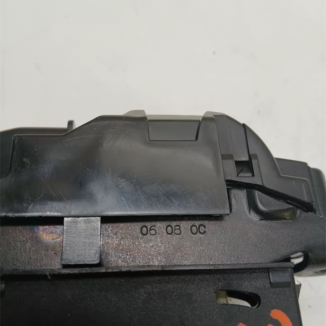 Serratura portello posteriore