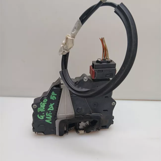 Serratura chiusura centralizzata porta anteriore destra