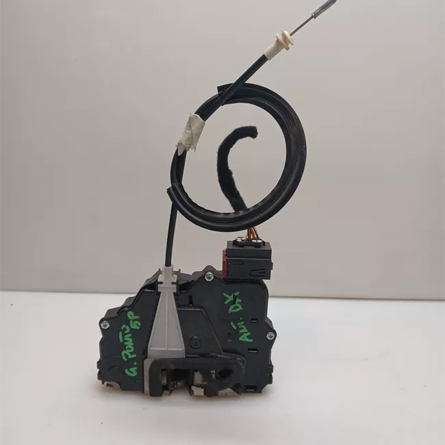 Serratura chiusura centralizzata porta anteriore destra