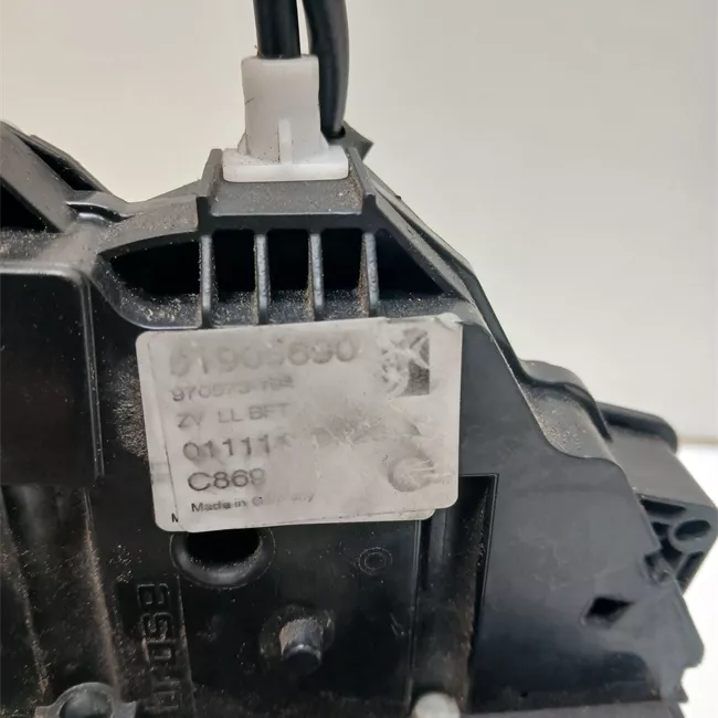 Serratura chiusura centralizzata porta anteriore destra