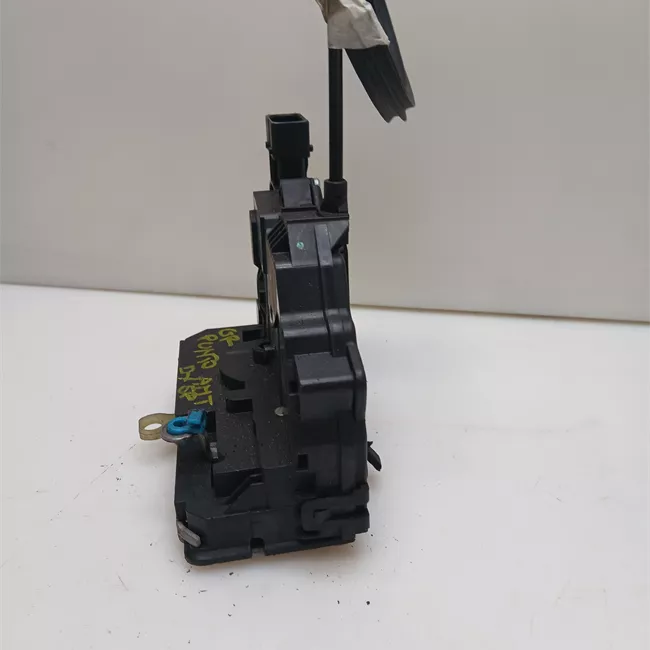 Serratura chiusura centralizzata porta anteriore destra