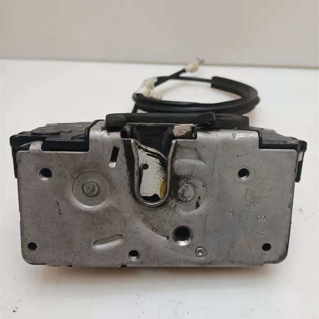 Serratura chiusura centralizzata porta anteriore destra