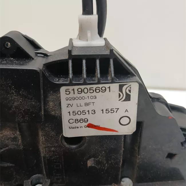 Serratura chiusura centralizzata porta anteriore destra