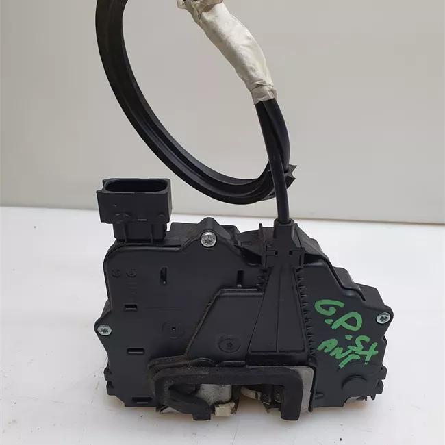 Serratura chiusura centralizzata porta anteriore sinistra