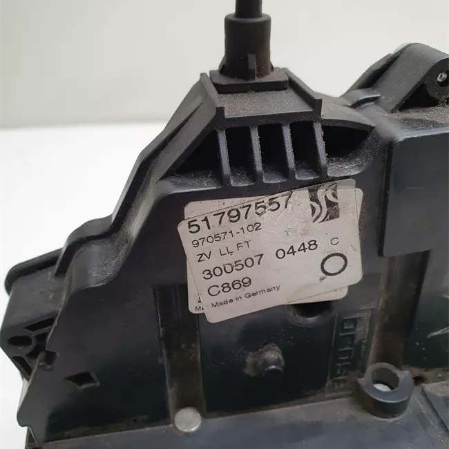 Serratura chiusura centralizzata porta anteriore sinistra