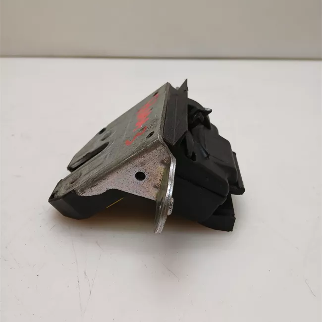 Serratura portello posteriore