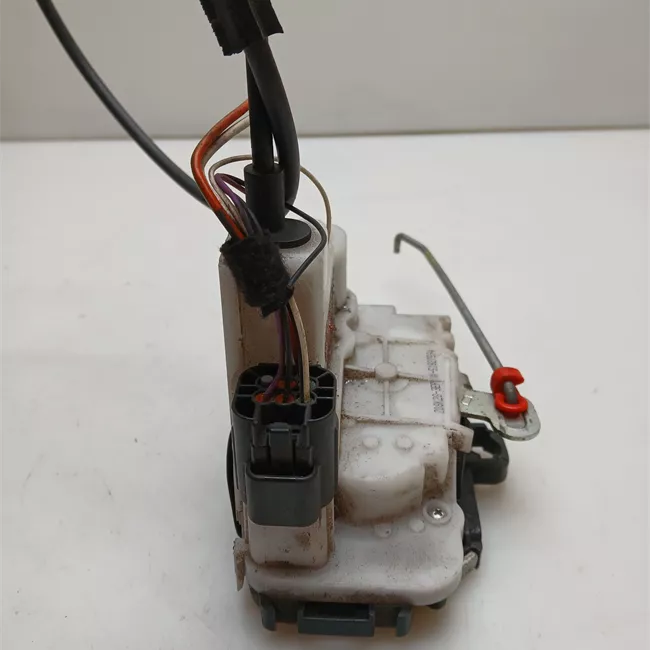 Serratura porta anteriore destra senza telecomando