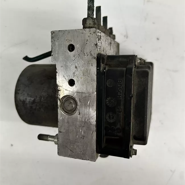 Aggregato ABS freni a tamburo posteriore