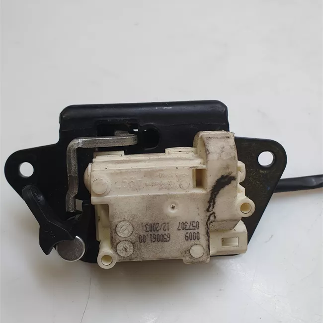 Serratura portello posteriore