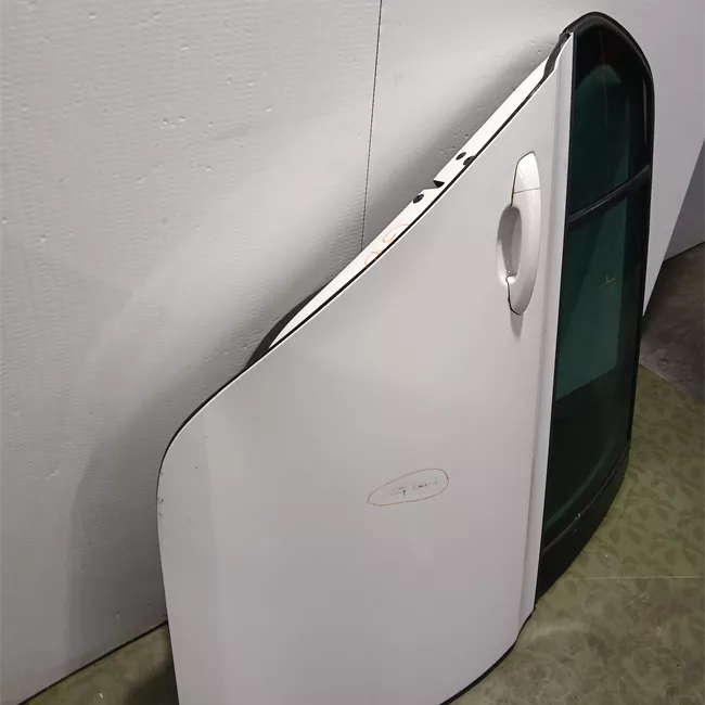 Porta posteriore destra