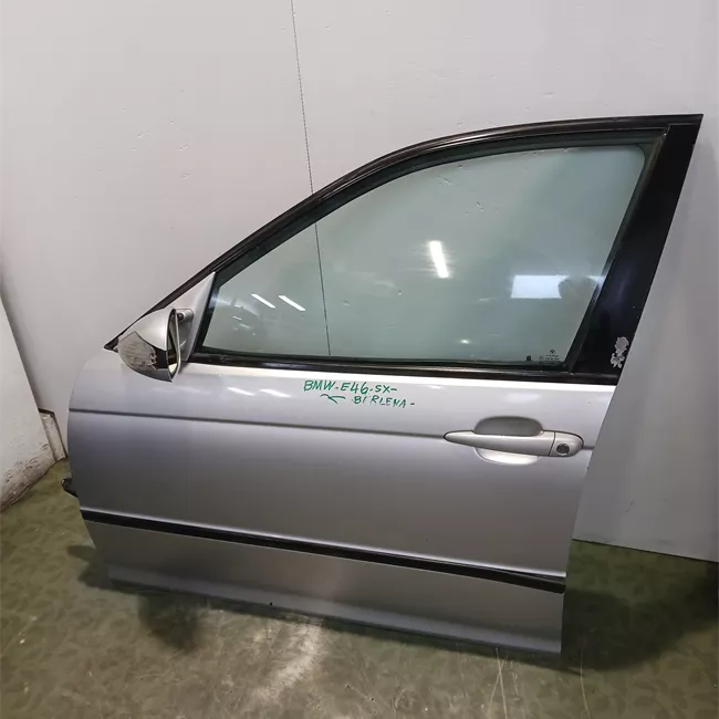 Porta anteriore sinistra