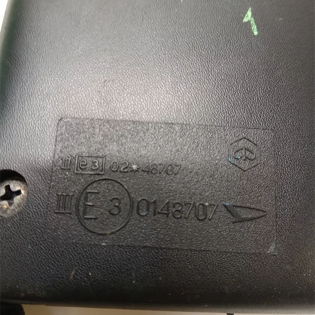 Retrovisore esterno sinistro