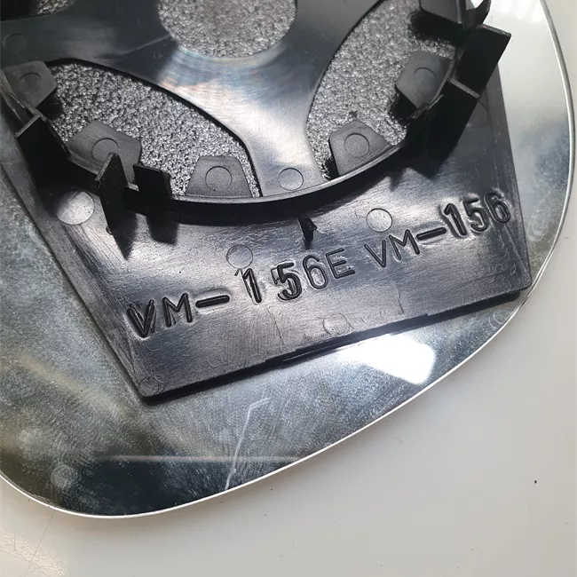 Cristallo retrovisore esterno sinistro