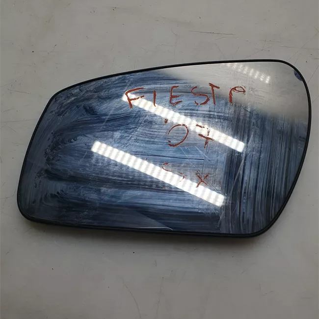 Cristallo retrovisore esterno sinistro