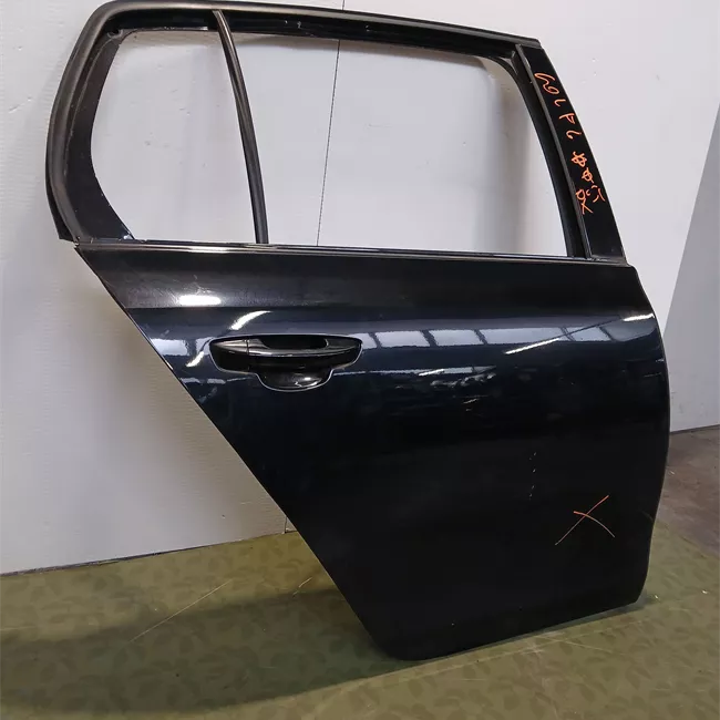 Porta posteriore destra