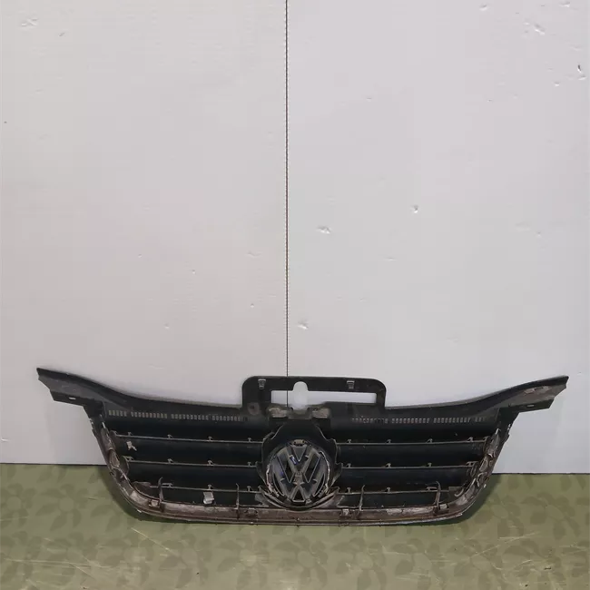 Griglia con modanatura cromata