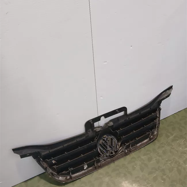 Griglia con modanatura cromata