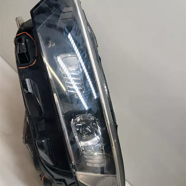 Proiettore sinistro Led