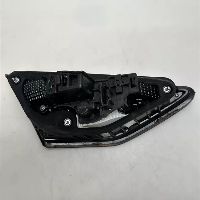 Fanale posteriore parte interno destro Led