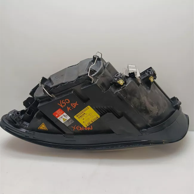 Proiettore destro Xenon