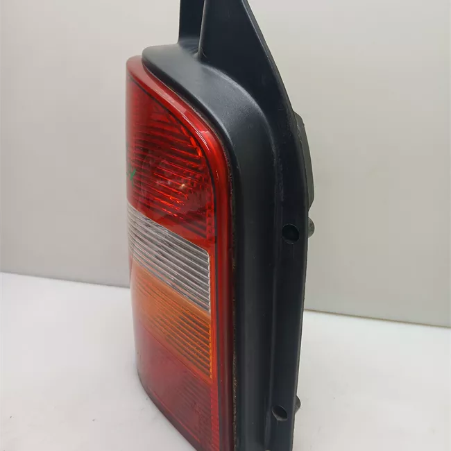 Fanale posteriore sinistro portello con indicatiore direzione giallo