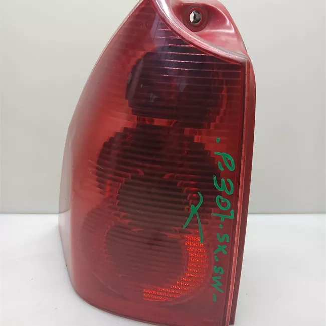 Fanale posteriore sinistro