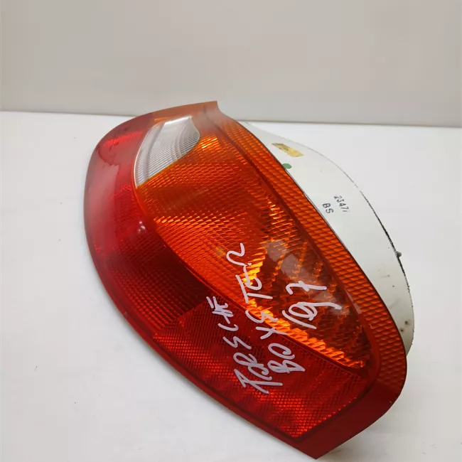 Fanale posteriore destro