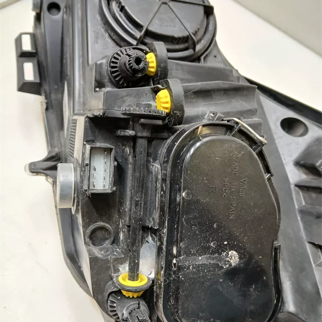 Proiettore destro Cromo