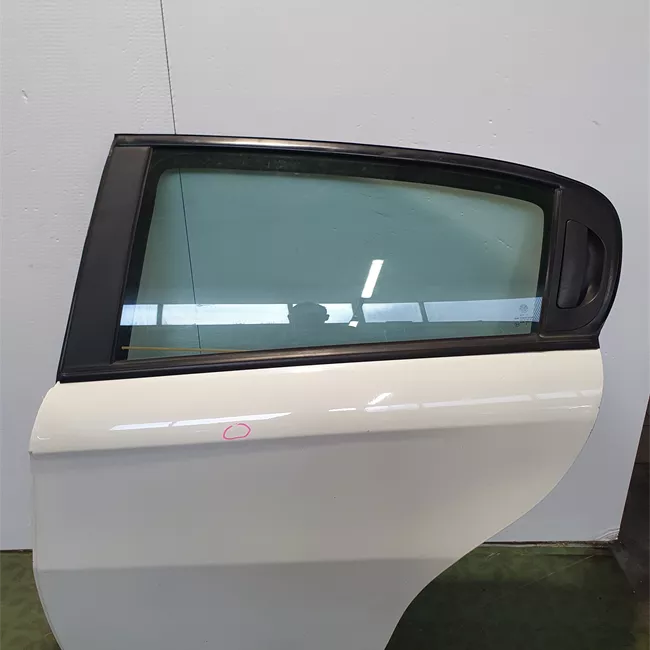 Porta posteriore sinistra