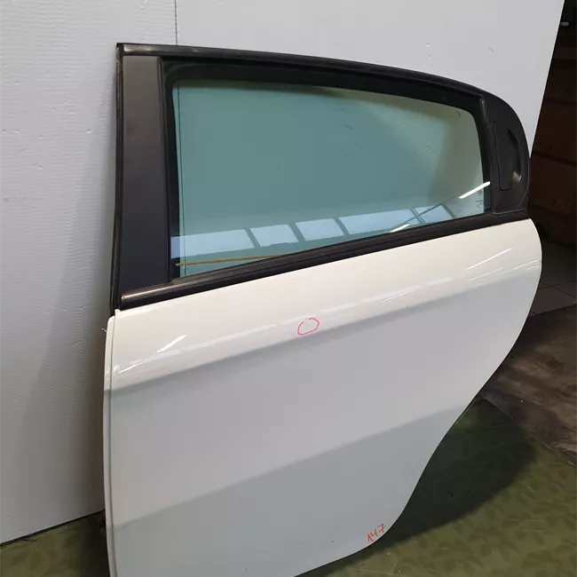 Porta posteriore sinistra