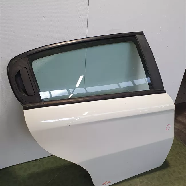 Porta posteriore destra