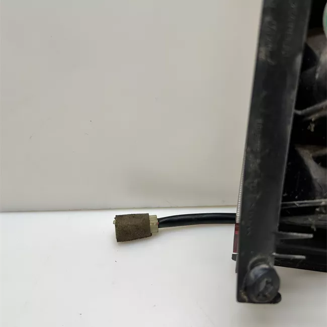 Fanale posteriore sinistro