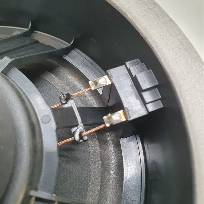 Altoparlante porta posteriore destro