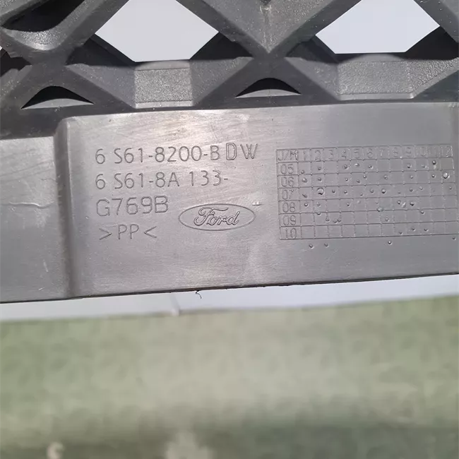 Griglia completa grigio/cromato