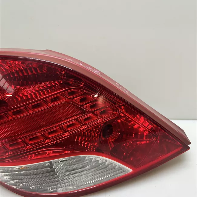 Fanale posteriore sinistro