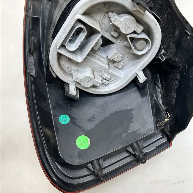 Fanale posteriore sinistro