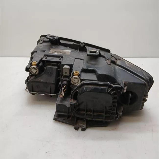 Proiettore destro regolazione altezza