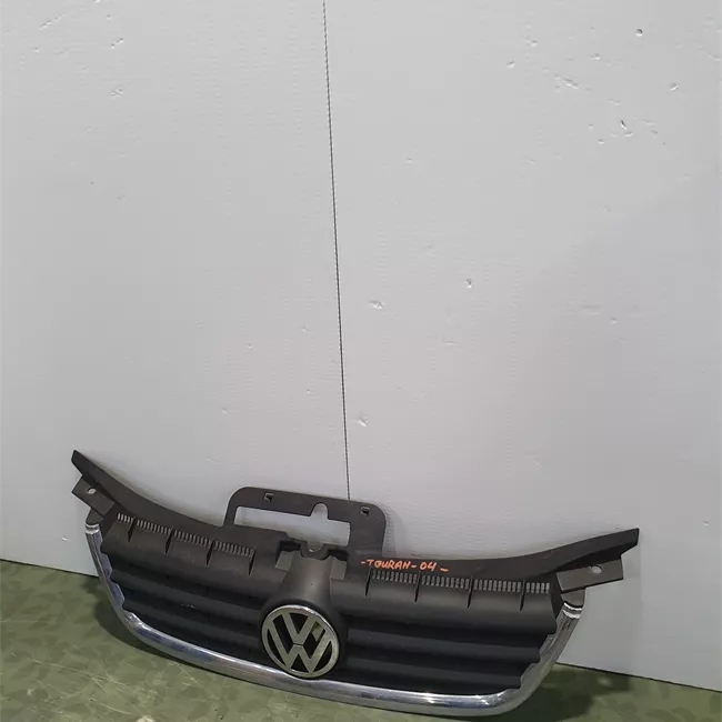 Griglia con modanatura cromata bluemotion