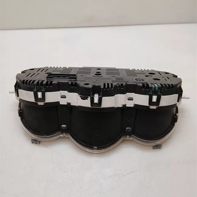 Quadro strumenti completo con ABS/ESC