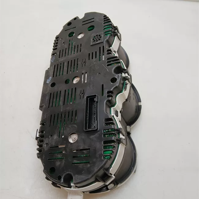 Quadro strumenti completo con ABS/ESC