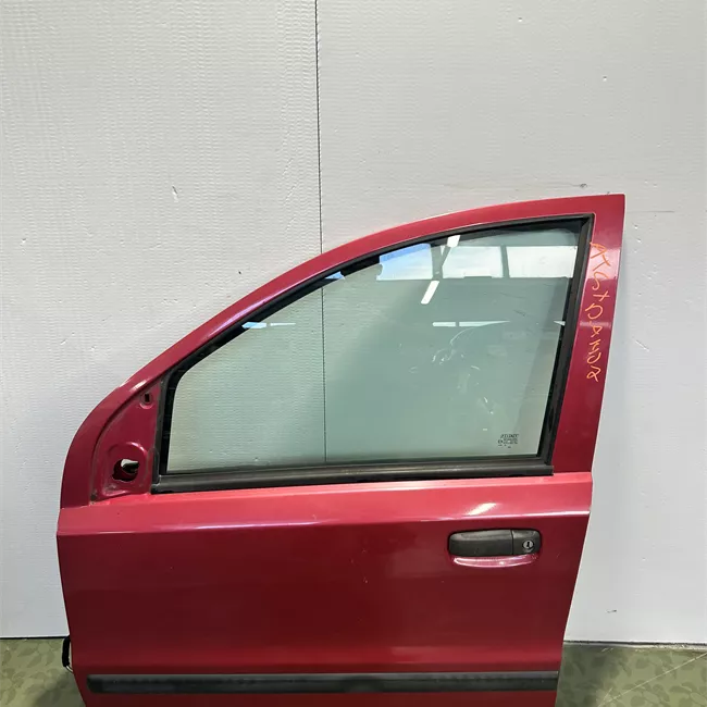 Porta anteriore sinistra