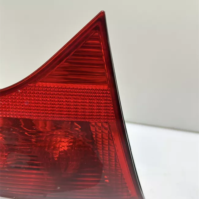 Fanale posteriore parte interno sinistro