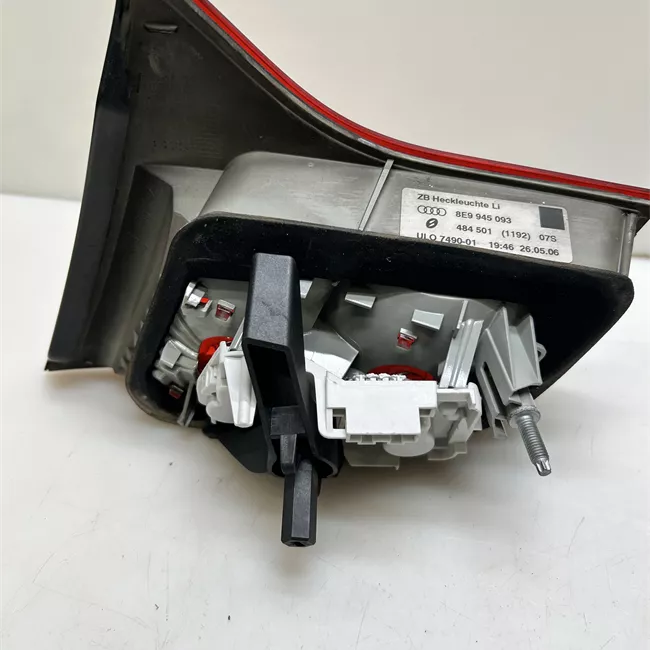 Fanale posteriore parte interno sinistro