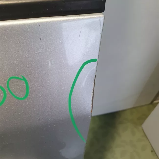 Porta anteriore sinistra