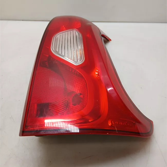 Fanale posteriore destro