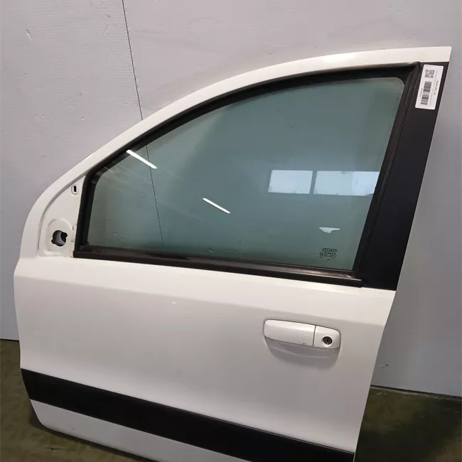 Porta anteriore sinistra